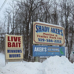 ackers sign .JPG